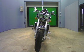 TRIUMPH ROCKET III 2005 LC1035