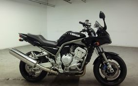 YAMAHA FZS1000 FAZER 2001 RN06