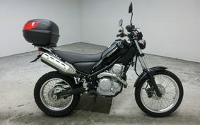 YAMAHA TRICKER DG16J