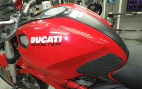 DUCATI MONSTER 1100 2010