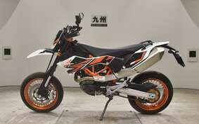 KTM 690 SMC R 2015