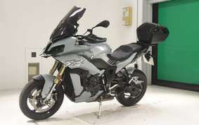 BMW S1000XR 2021