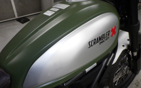 DUCATI SCRAMBLER URBAN E 2015