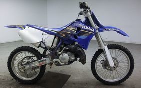 YAMAHA YZ125 2000 CE05C