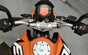 KTM 200 DUKE JUC40