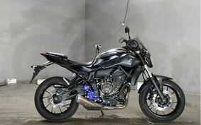 YAMAHA MT-07 2017 RM07J