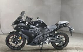 YAMAHA YZF-R25 RG10J