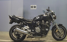 YAMAHA XJR1200 1996 4KG