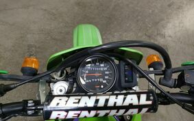 KAWASAKI KDX220SR DX220B