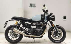 TRIUMPH SPEED TWIN 2022 AD85H4