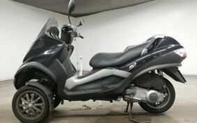 PIAGGIO MP3 250 RL M472