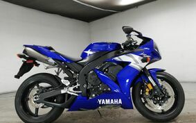 YAMAHA YZF-R1 2004 RN13