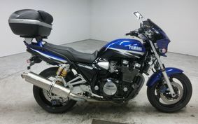 YAMAHA XJR1300 2002 RP03J