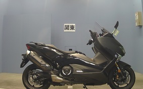 YAMAHA T-MAX 530 DX 2017 SJ15J