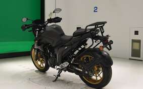 YAMAHA FZS25