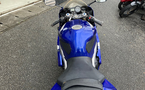 YAMAHA YZF-R1 2000 RN04