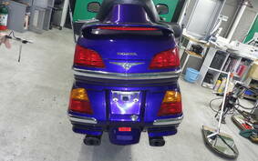 HONDA GL 1800 GOLD WING 2004 SC47