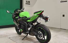 KAWASAKI ZX-25R ZX250E