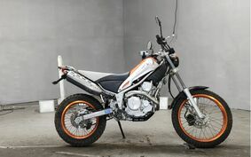 YAMAHA TRICKER DG16J