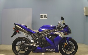 YAMAHA YZF-R1 2004 RN13