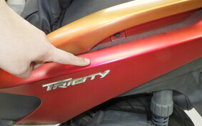 YAMAHA TRICITY 125 SE78