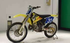 SUZUKI RM125