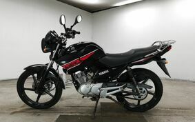 YAMAHA YBR125 RE05