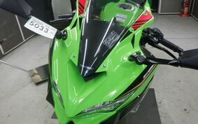 KAWASAKI ZX-25R ZX250E