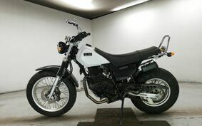 YAMAHA TW225 DG09J