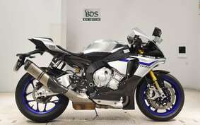 YAMAHA YZF-R1 M 2015 RN40