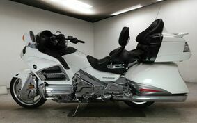 HONDA GL 1800 GOLD WING 2014 SC68