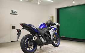 YAMAHA YZF-R25 RG10J