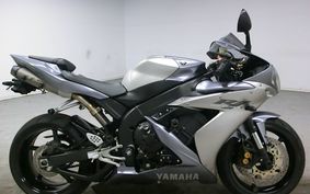 YAMAHA YZF-R1 Fi 2004 RN13