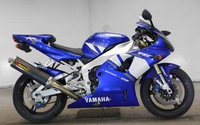 YAMAHA YZF-R1 2002 RN041