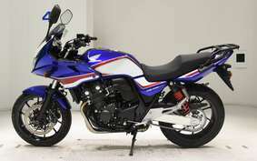 HONDA CB400 SUPER BOLDOR A 2022 NC42