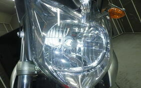 YAMAHA XJ6 N 2010 RJ19