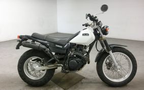 YAMAHA TW225 DG09J