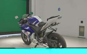 YAMAHA YZF-R125 RE06