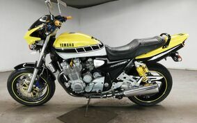 YAMAHA XJR1200 1996 4KG