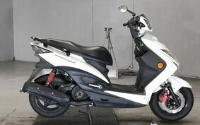 YAMAHA CYGNUS 125 X SR SE44J