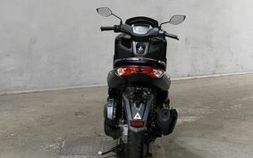 YAMAHA N-MAX 125 SEG6J