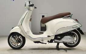 VESPA PRIMAVERA125 M825