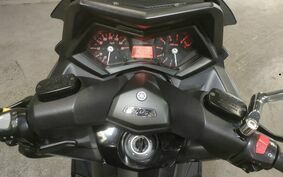 YAMAHA T-MAX 530 2012 SJ091