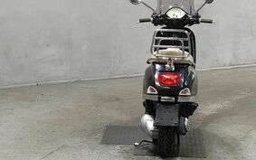 VESPA LX125IE M68100