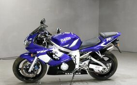 YAMAHA YZF-R6 2002 RJ03