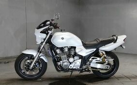 YAMAHA XJR1300 2000 RP03J