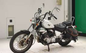 YAMAHA VIRAGO 250 3DM