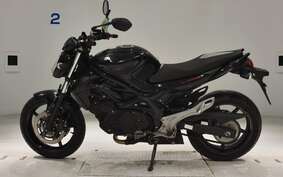 SUZUKI GLADIUS 2013 VK58A