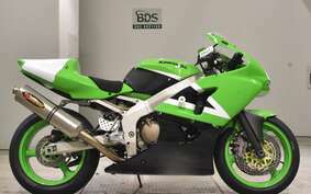 KAWASAKI NINJA ZX-6R