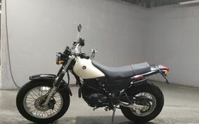 YAMAHA TW225 DG09J